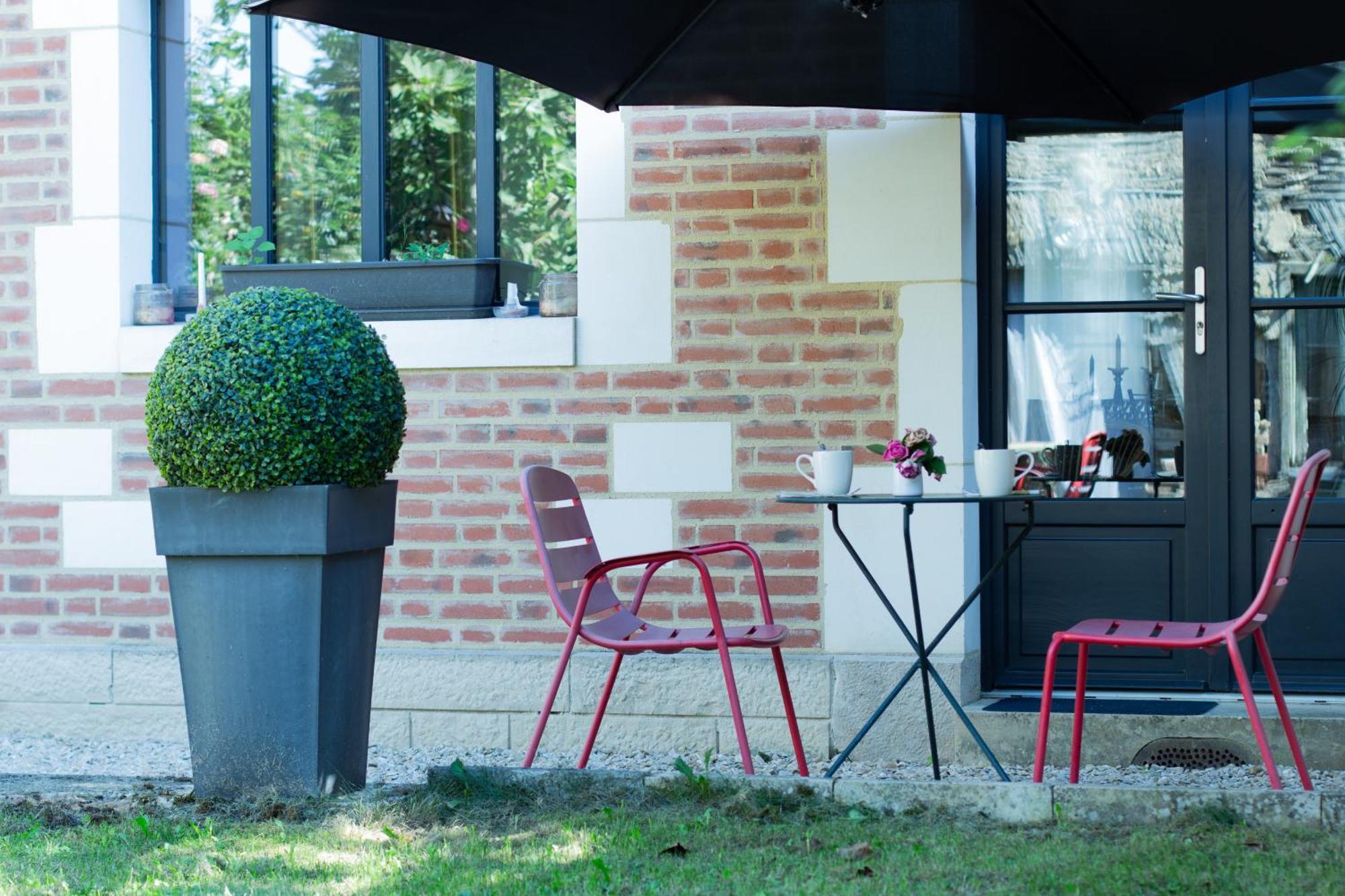 Le Cordelier - Jardin En Plein Centre - Quais De Seine Villa Troyes Buitenkant foto